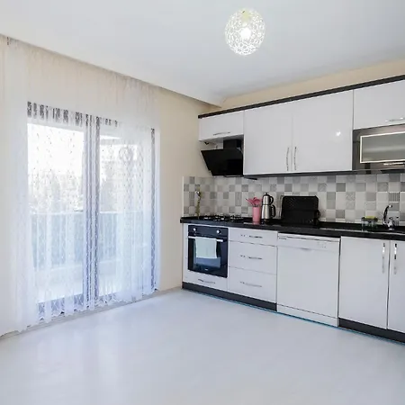 Daire Cozy Flat W Nature View Balcony And Ac In
